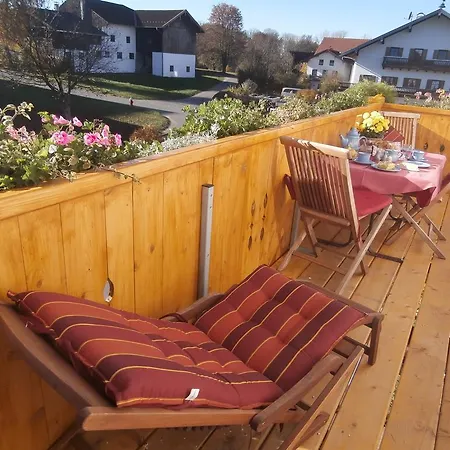 Bauernhof Berndlhof Lantgård *